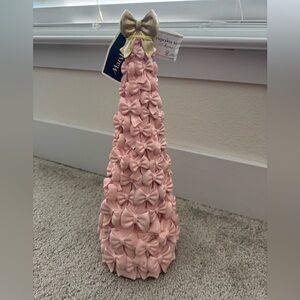 New cupcakes & cashmere pink bow christmas tree